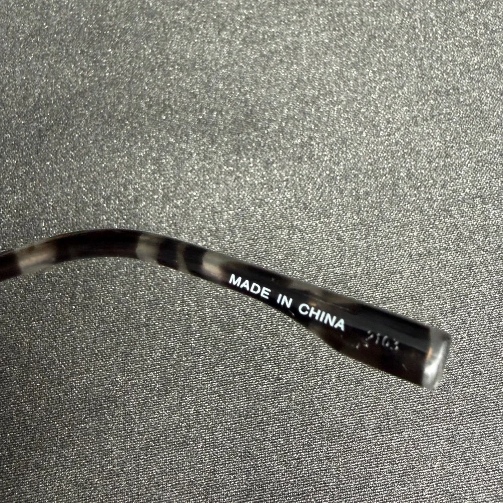 Lacoste Eyeglasses Womens 53-16-140 Grey Tortoise Excellent L2863 Cat Eye Frames
